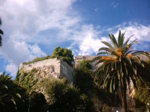 Xtrallusion photo gallery of Italy. Photos, pictures, images and photographs of the Italian Rivieras, the Italian Lakes, the Italian Alps, the Cinque Terre, the Amalfi coast and some of the most beautiful corners of Italy. Plus photos of Italian cities such as Pisa, Milan, Genoa and Rome.